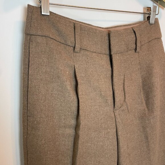 BANANA REPUBLIC Petite Wide Leg Slim Flare Wool Pleated Trouser Pants \\ 8P - Picture 4 of 12